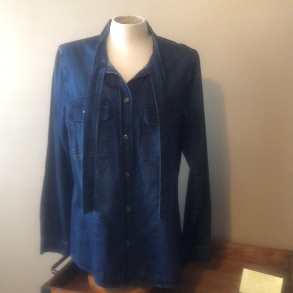 Cabi Banded Shirt - Picture 1 of 3